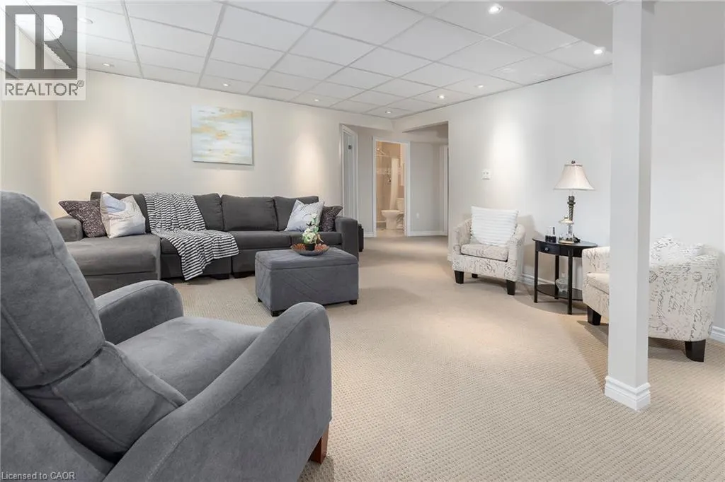 93 ABERFOYLE MILL Crescent