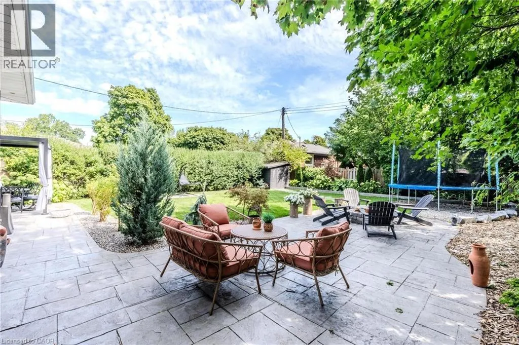 23 WEST HAMPTON Road