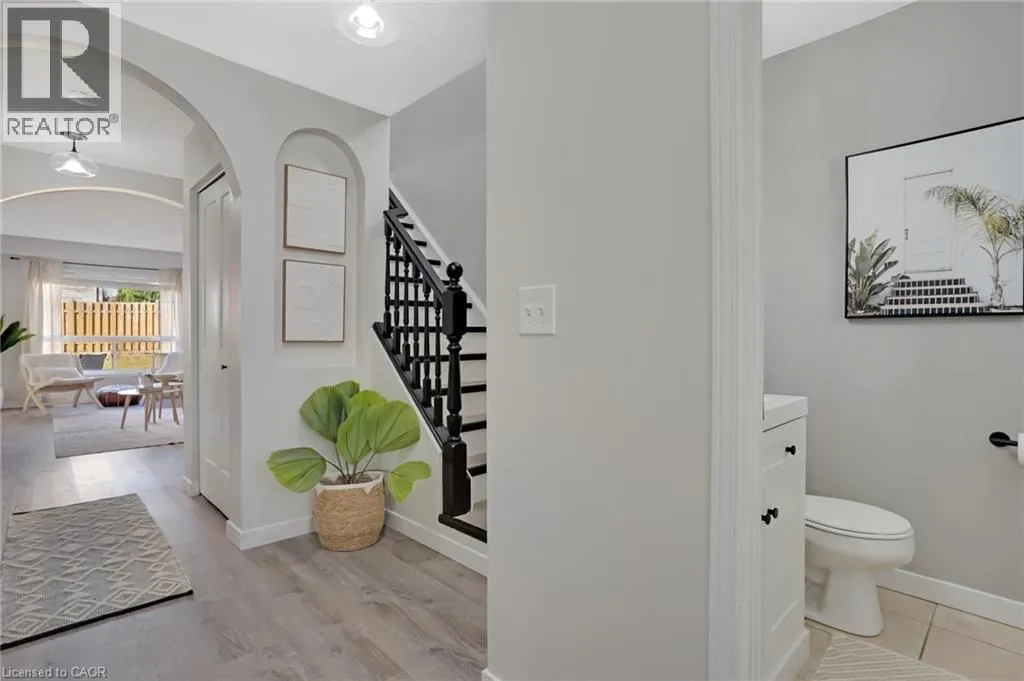 20 ELMA Place