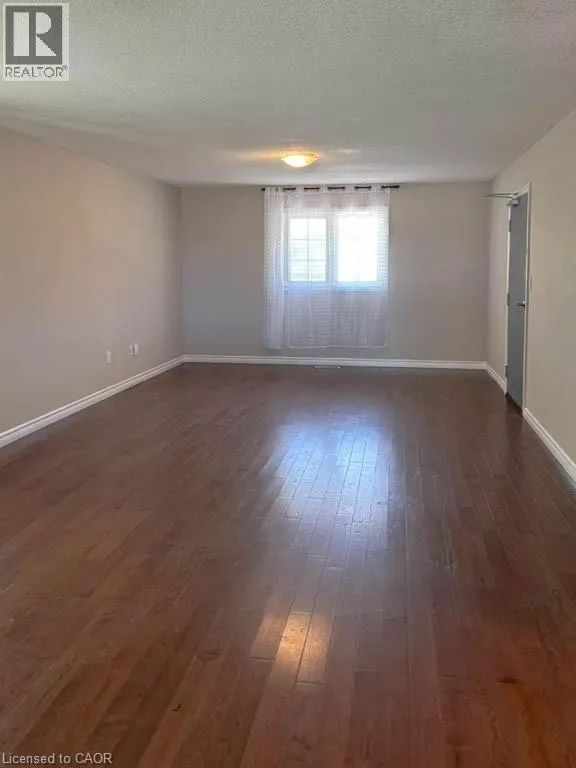 4405 SIMCOE Street