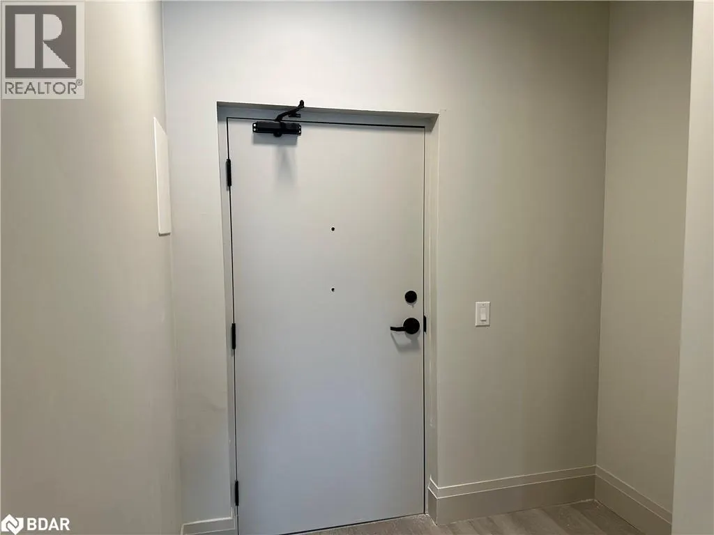 75 BARRIE Road Unit# 412, #412