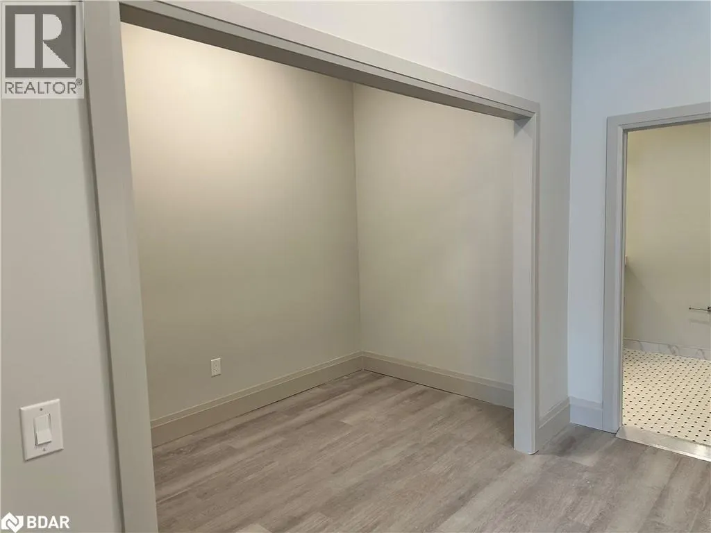 75 BARRIE Road Unit# 412, #412