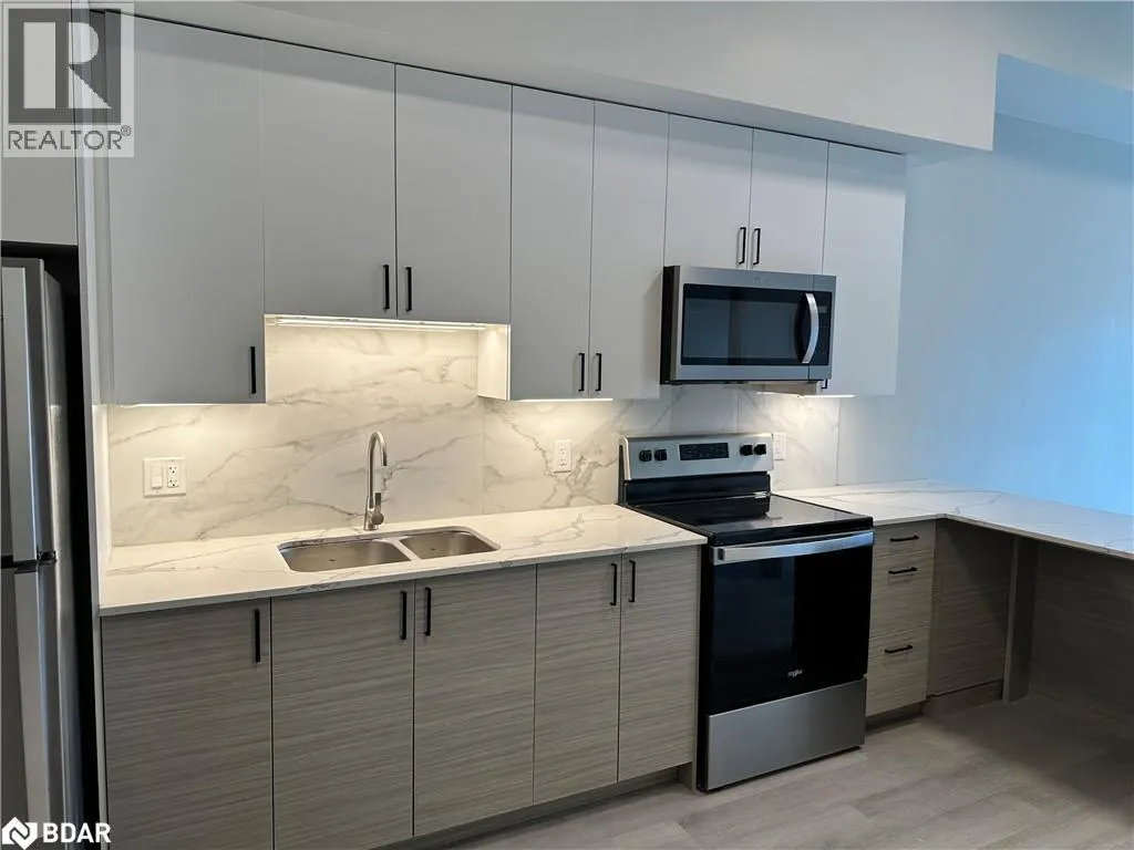 75 BARRIE Road Unit# 412, #412
