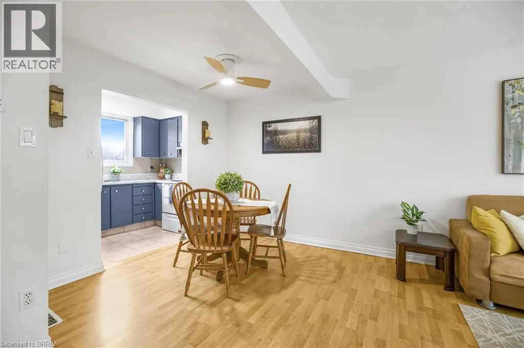 161 BERKINDALE Drive Unit# 5, #5