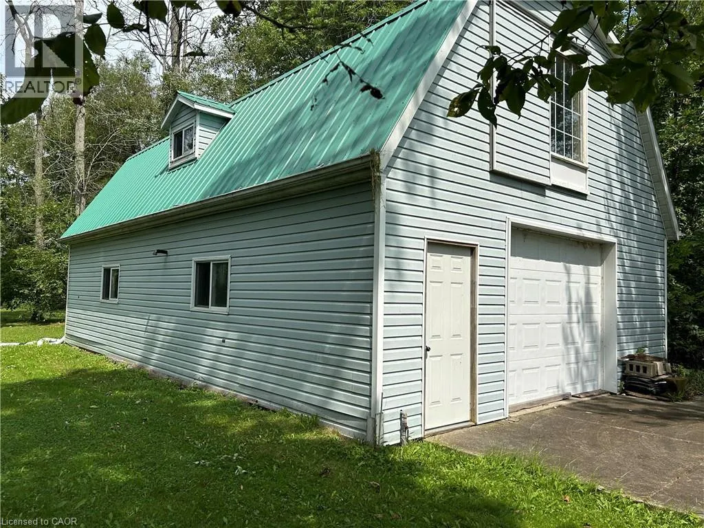 2431 LAKESHORE Road