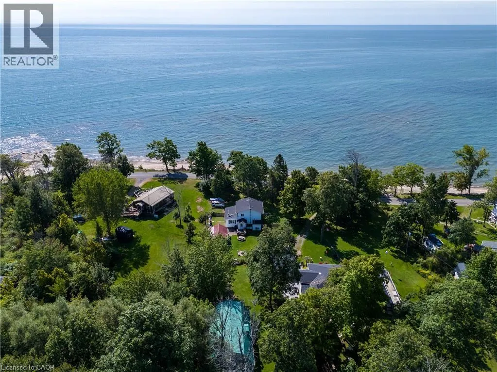 2431 LAKESHORE Road