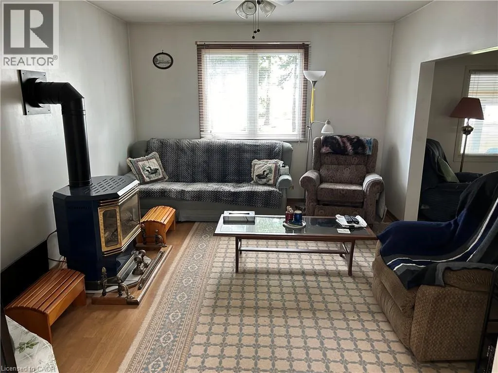 2431 LAKESHORE Road