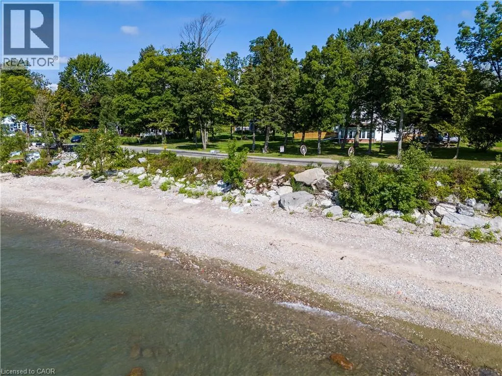2431 LAKESHORE Road