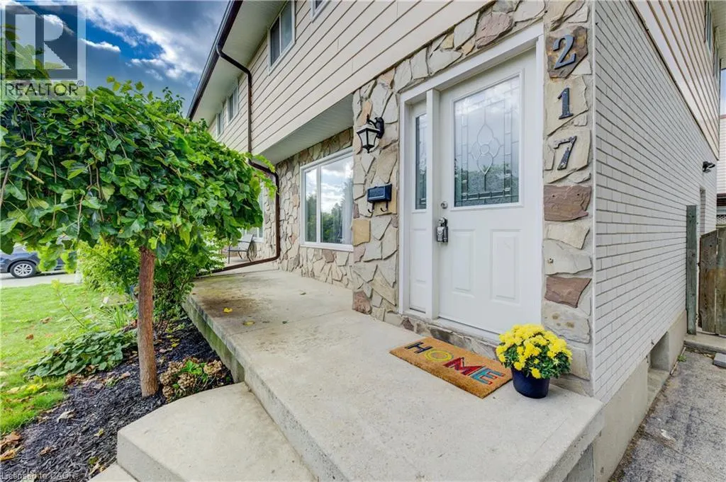 217 SOUTHWOOD Drive