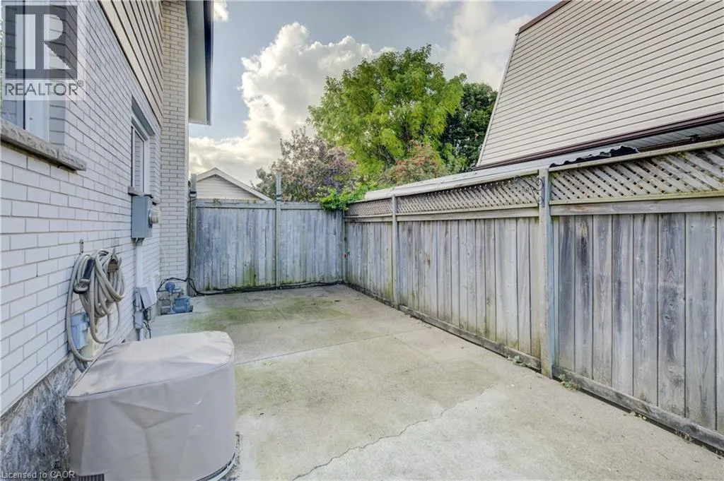 217 SOUTHWOOD Drive