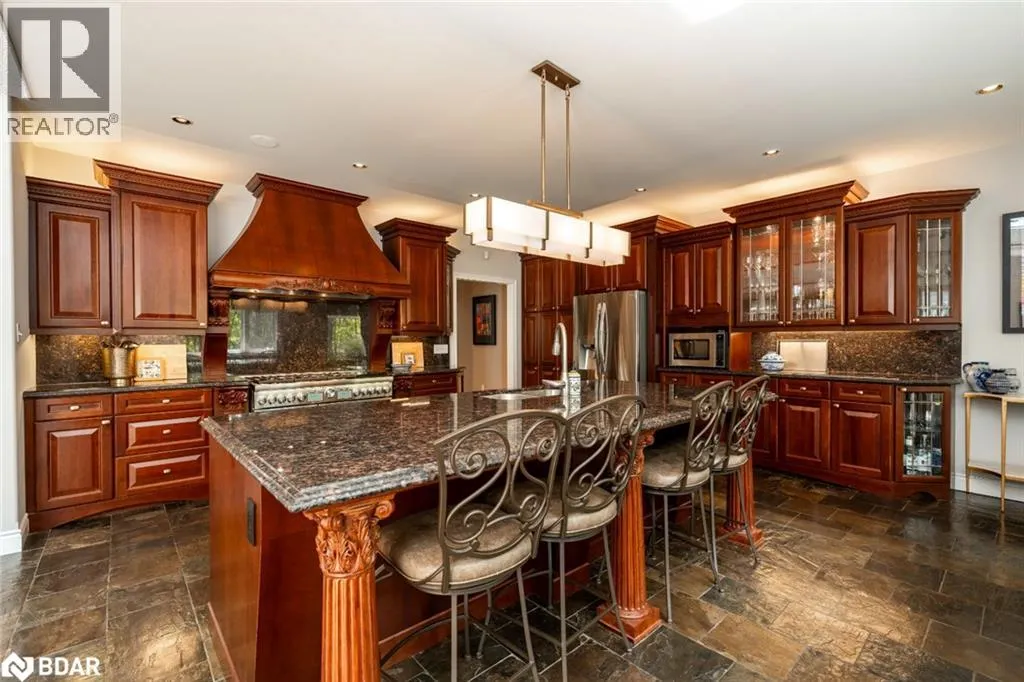 7 MAPLE RIDGE Road