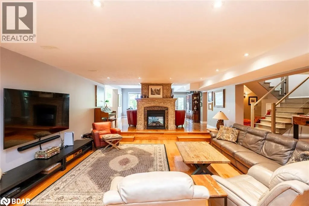7 MAPLE RIDGE Road