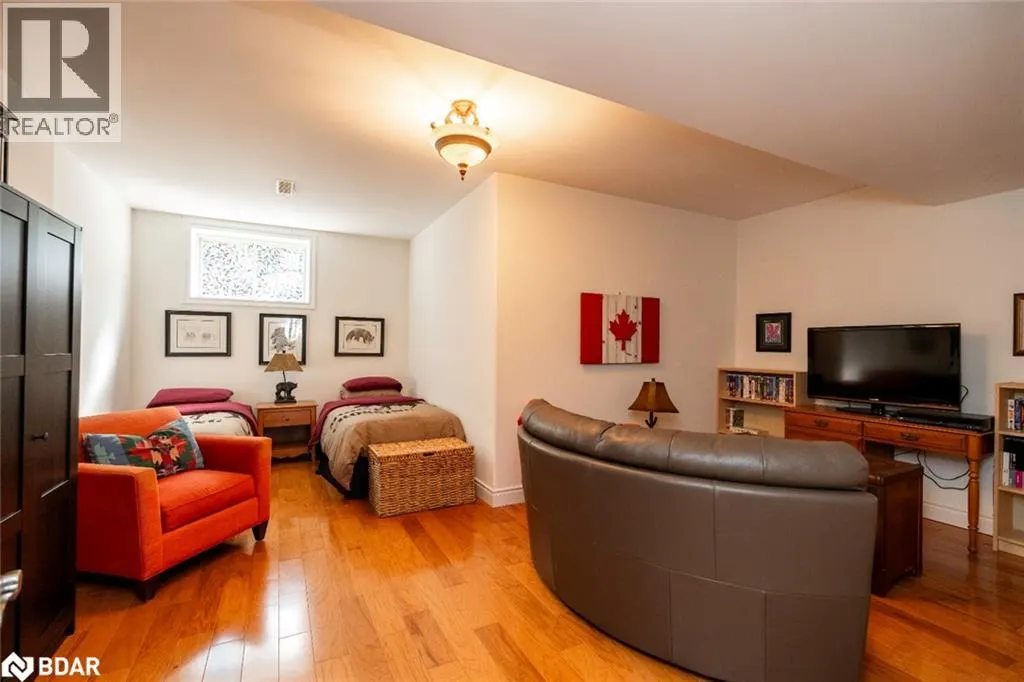 7 MAPLE RIDGE Road