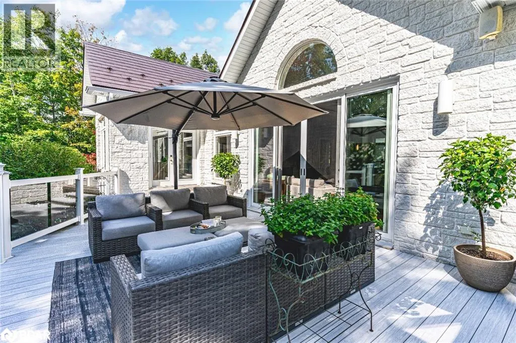 7 MAPLE RIDGE Road