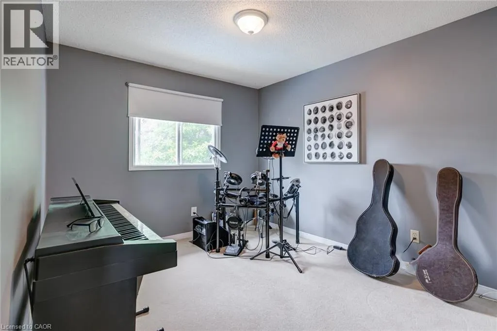 2055 HUNTERS WOOD Drive