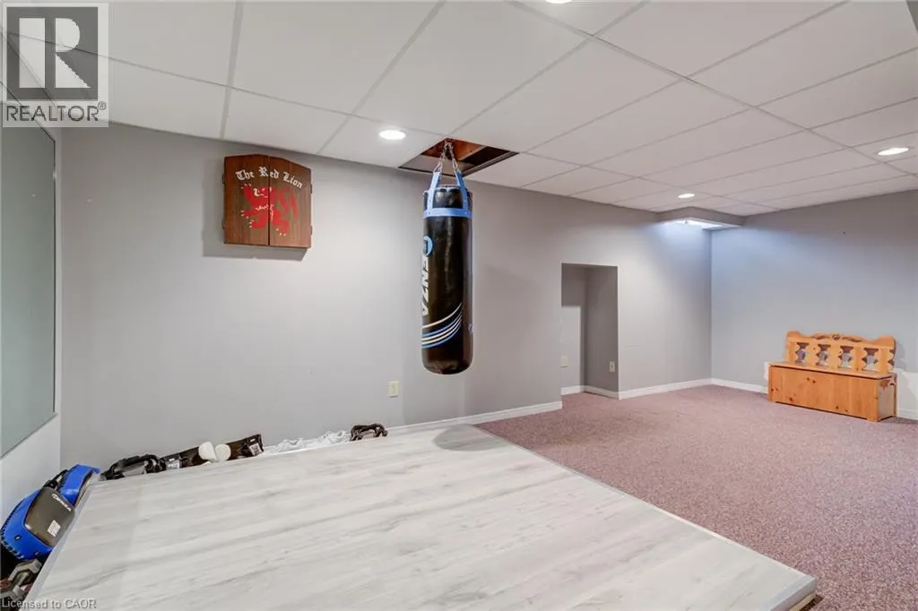 2055 HUNTERS WOOD Drive