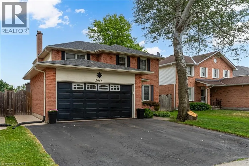2055 HUNTERS WOOD Drive