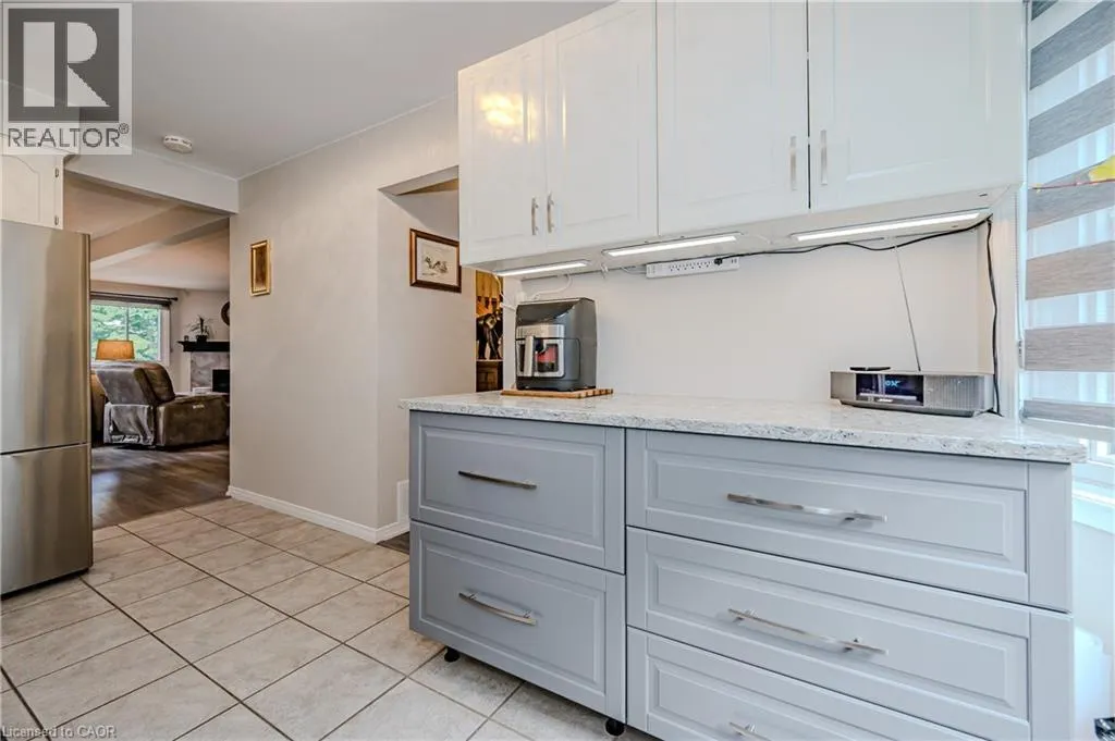 38 ELORA Drive Unit# 21, #21