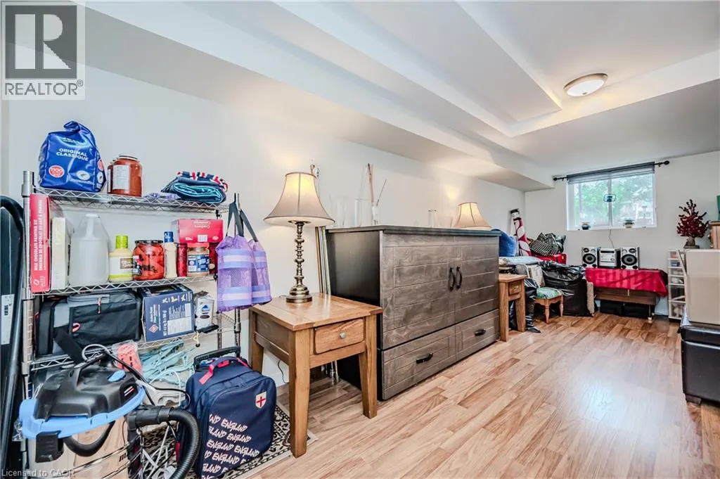 38 ELORA Drive Unit# 21, #21