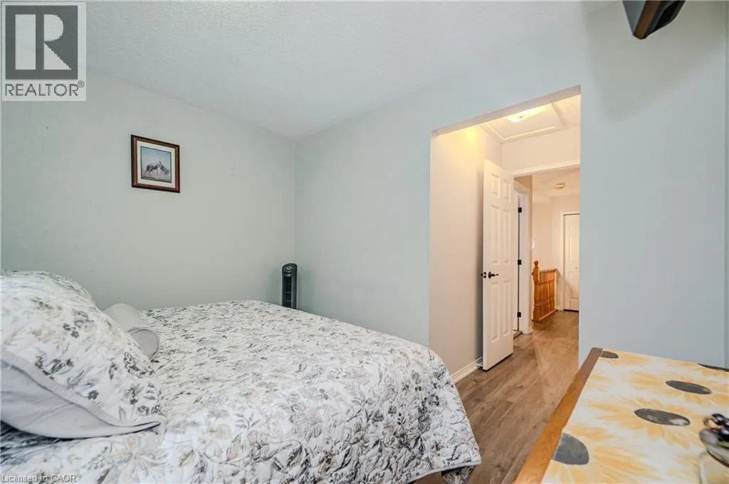 38 ELORA Drive Unit# 21, #21
