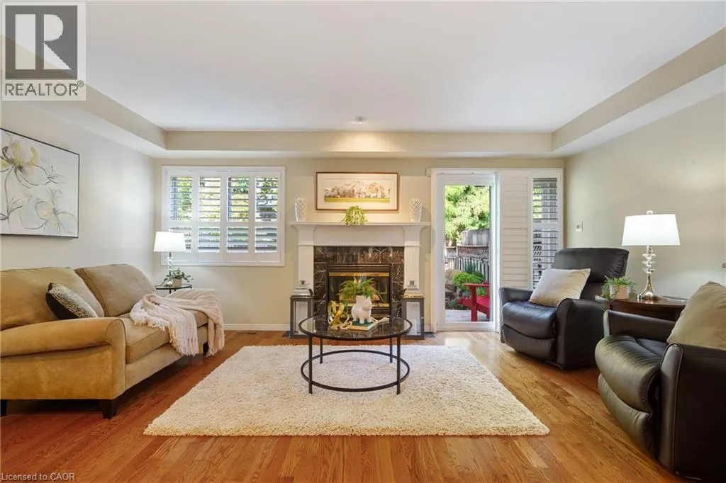 43 FAIRWOOD Place W