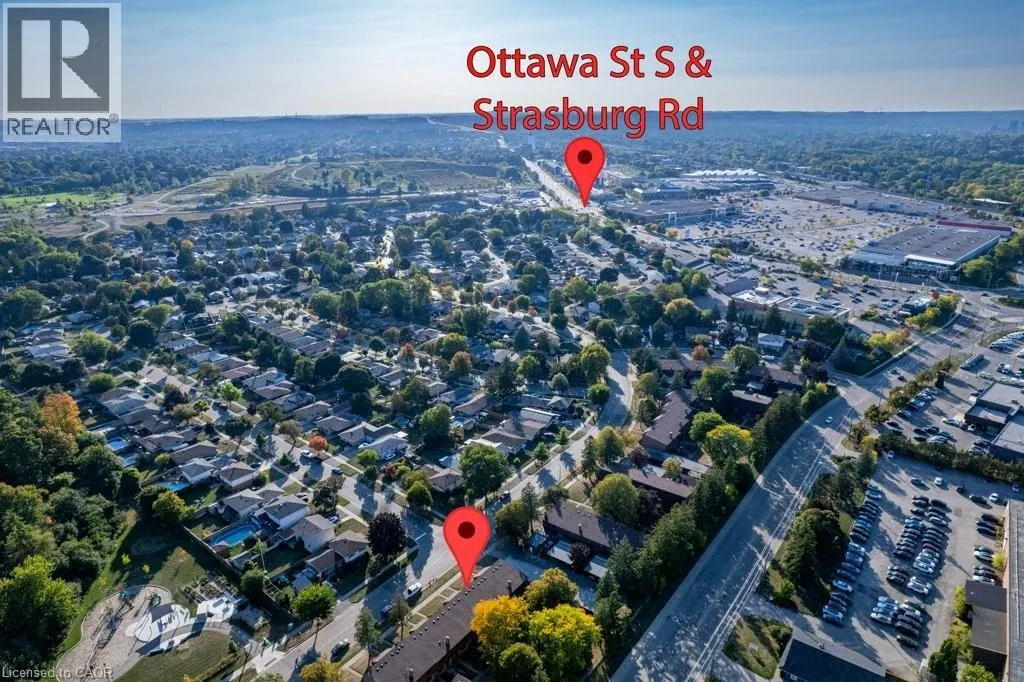 130 KINGSWOOD Drive Unit# 33, #33
