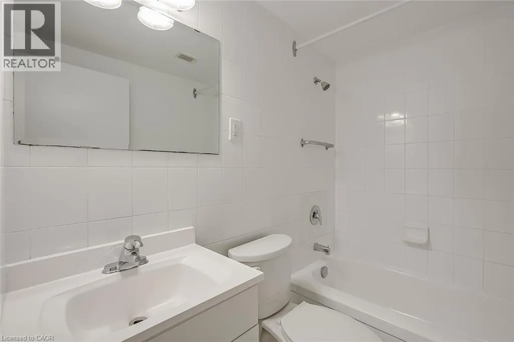 2170 LAKESHORE Road