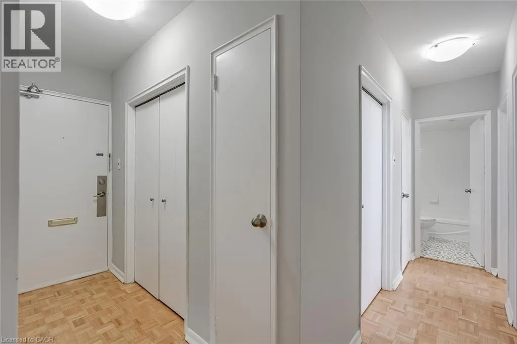 2170 LAKESHORE Road