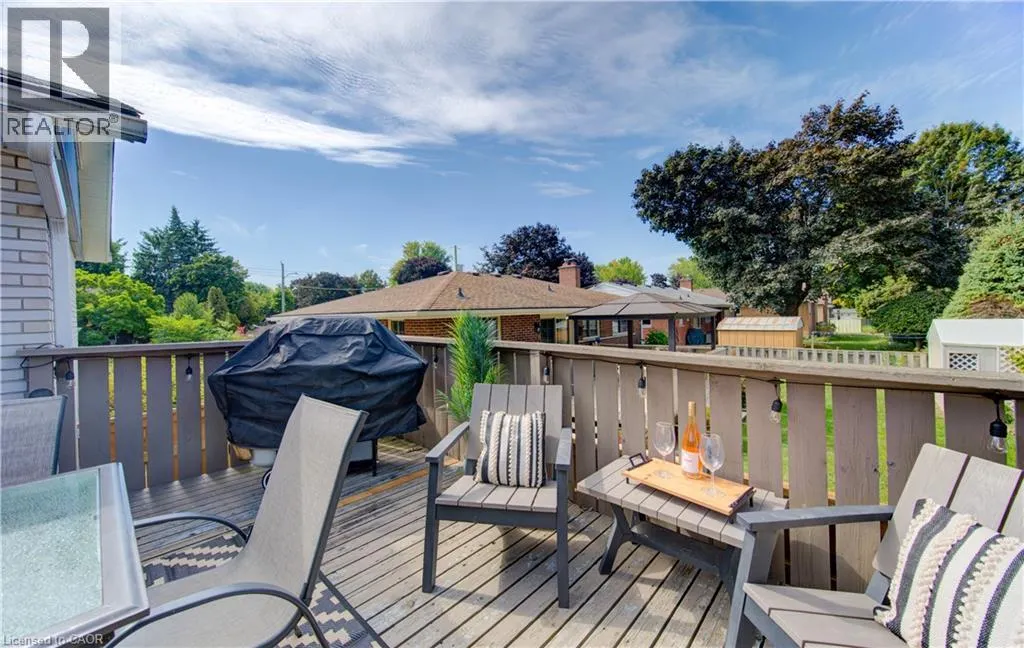 76 KENWOOD Drive