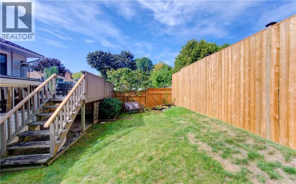 76 KENWOOD Drive