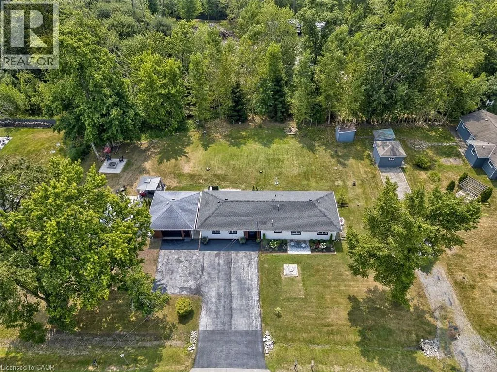 2525 VIMY Road