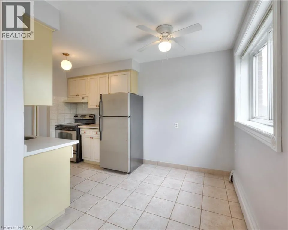 371 DALE Crescent Unit# 14, #14