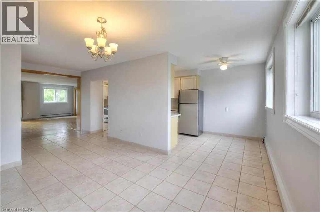 371 DALE Crescent Unit# 14, #14