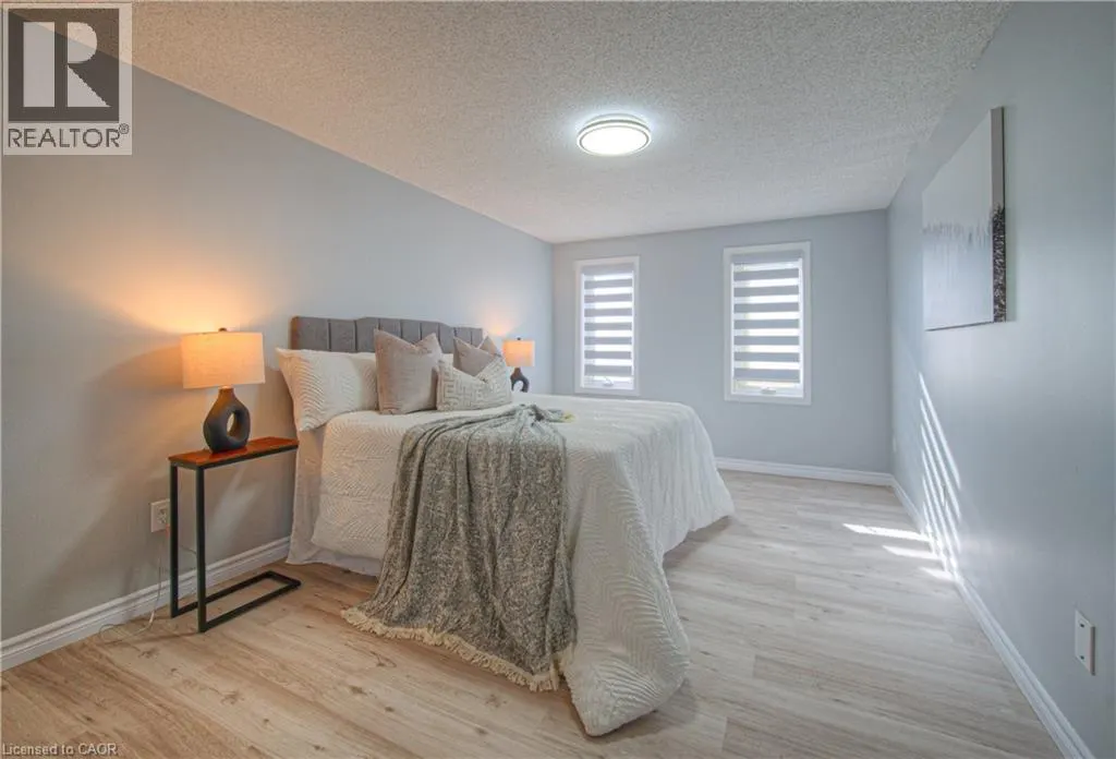 38 POPLAR Drive