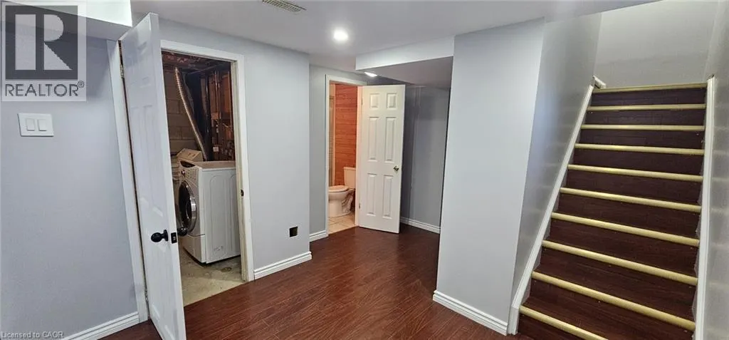 38 POPLAR Drive