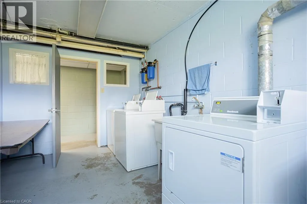 371 DALE Crescent Unit# 11, #11