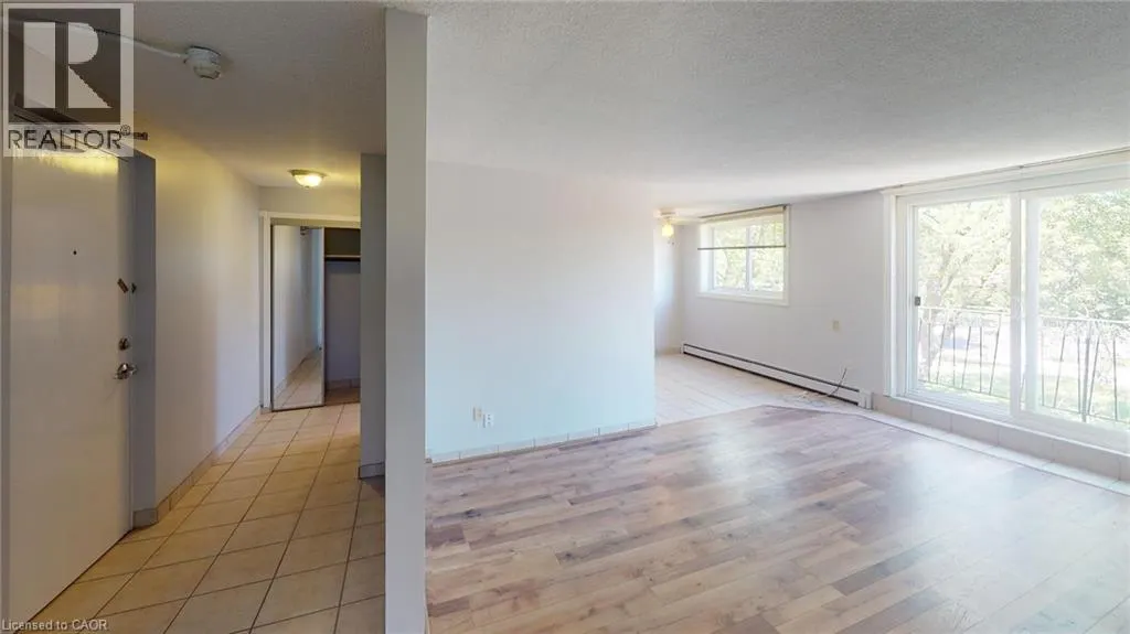 371 DALE Crescent Unit# 11, #11