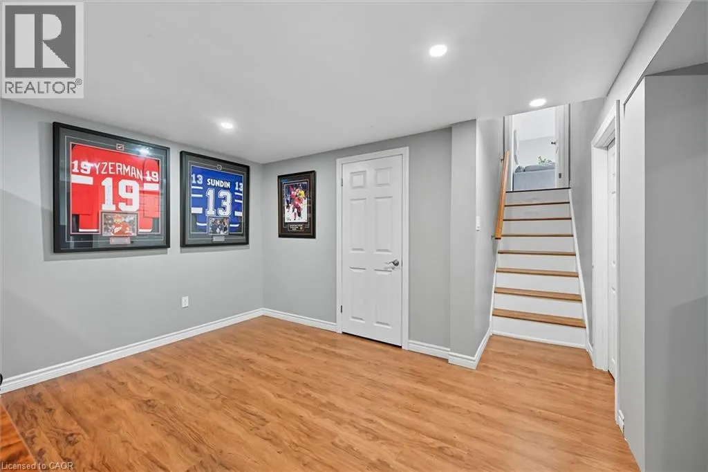 641 HOLT Drive