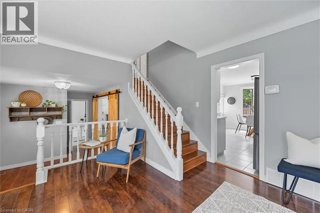 641 HOLT Drive