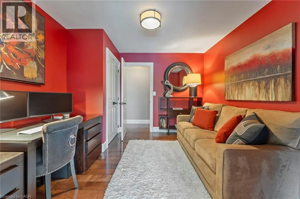25 SUNSET Drive