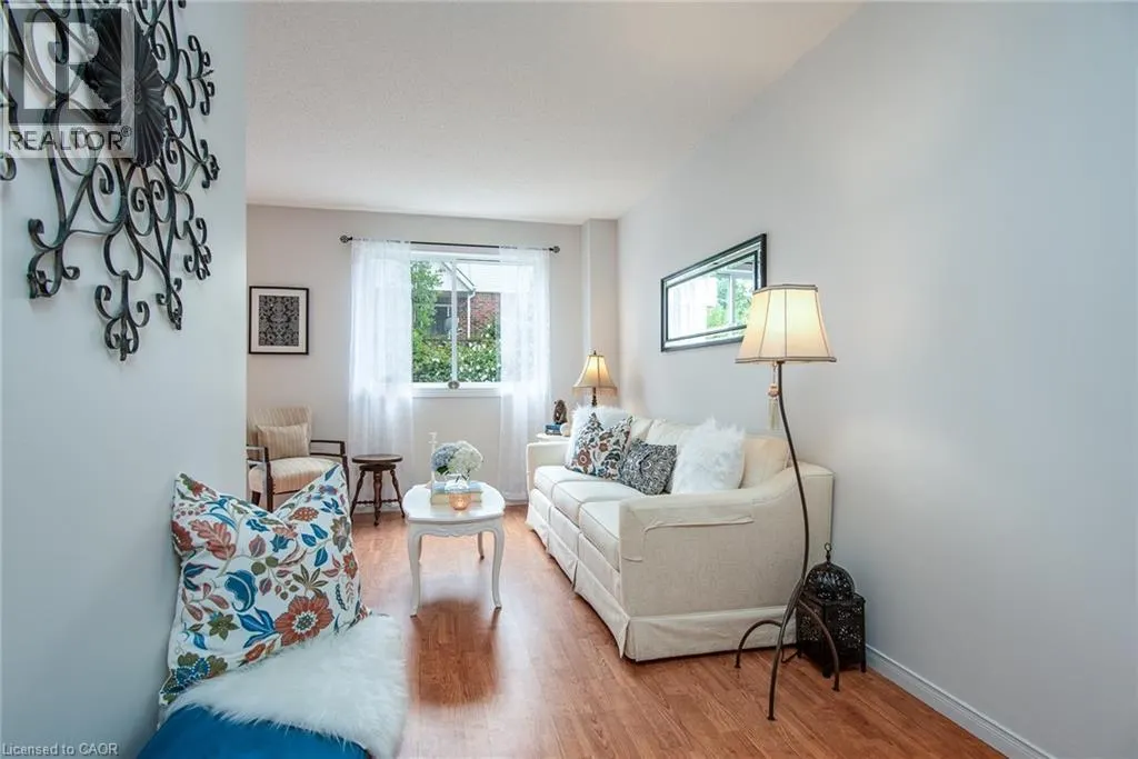 173 HIGHLAND Crescent