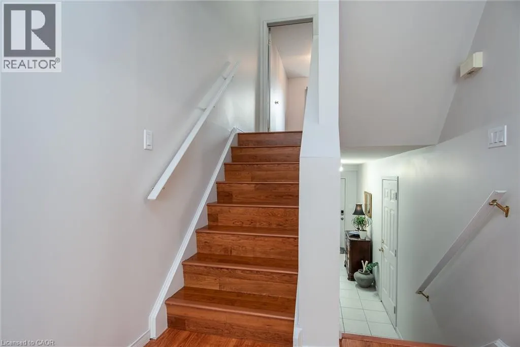 173 HIGHLAND Crescent