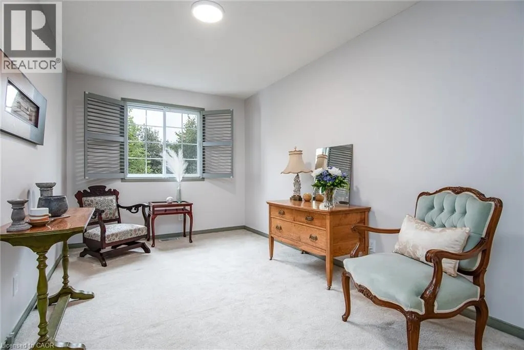 173 HIGHLAND Crescent