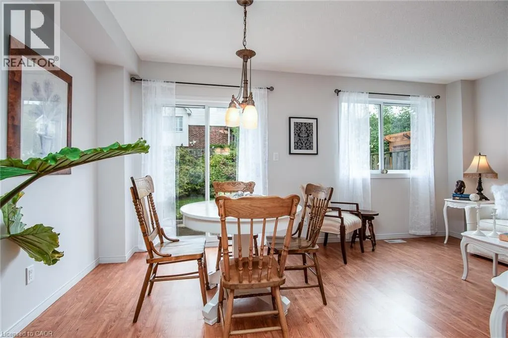 173 HIGHLAND Crescent