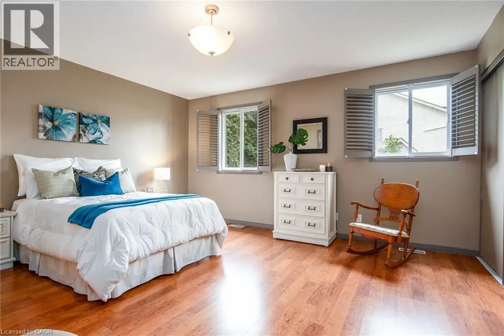 173 HIGHLAND Crescent