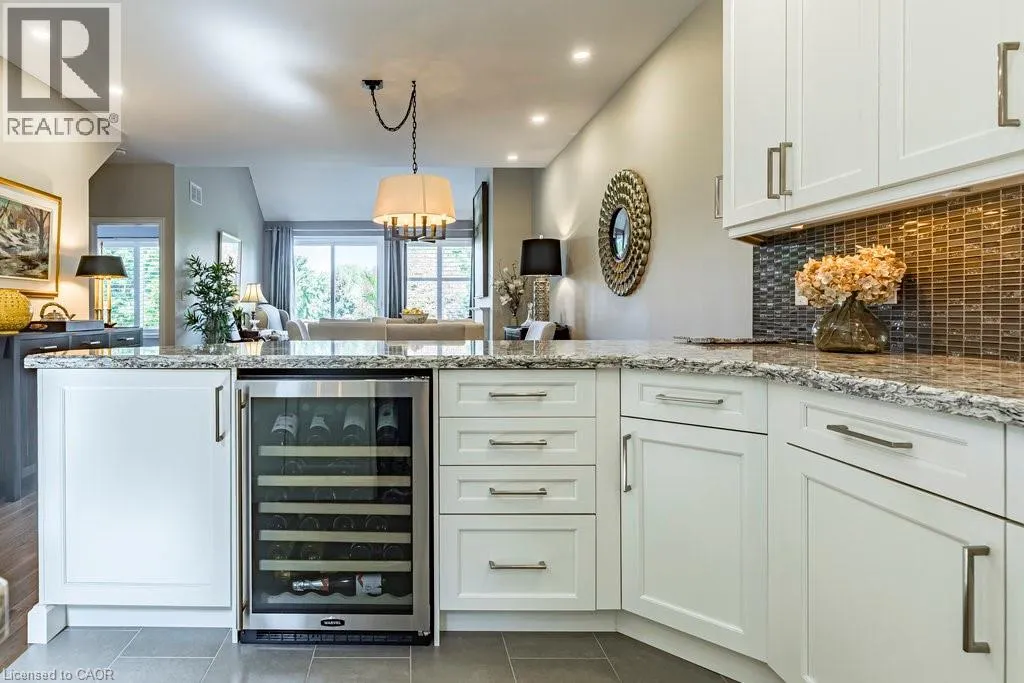 4220 SARAZEN Drive Unit# 22, #22