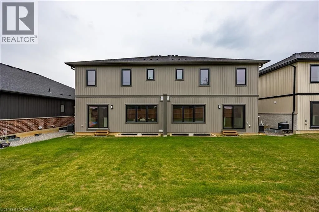 103 AMBER Street
