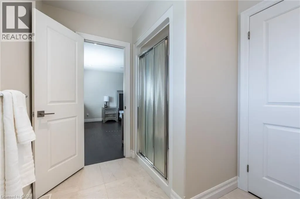 10 HARPER Boulevard