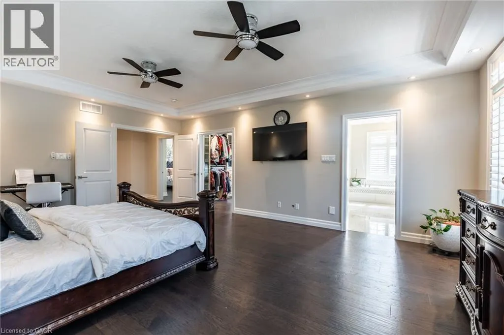 10 HARPER Boulevard