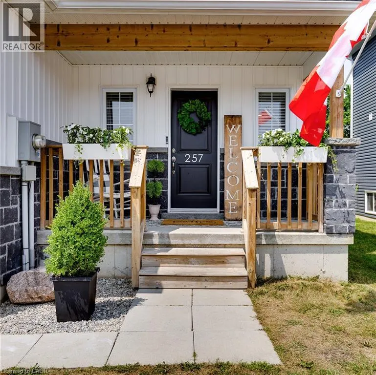 257 QUEBEC Street